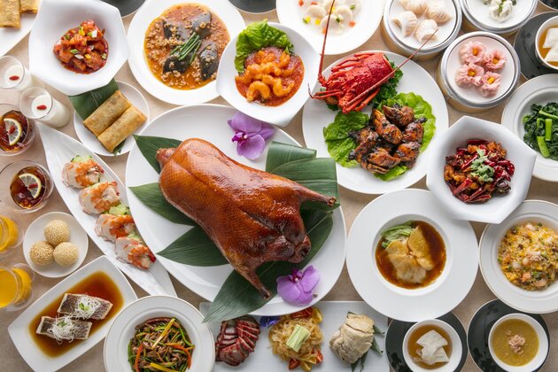 ヒルトン東京 中国料理「王朝」　乾杯ドリンク付き！<br>100品 中国料理オーダー式食べ放題！「王朝の味覚」