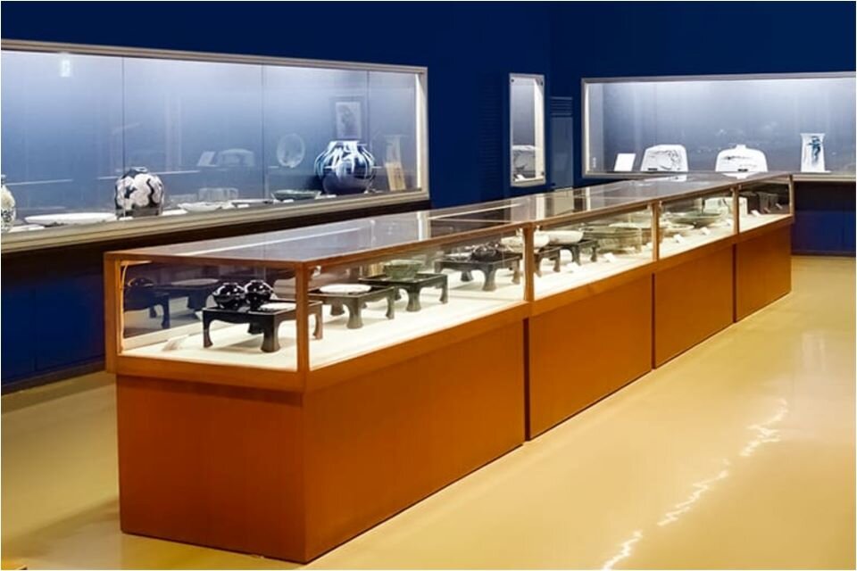 s_1111114819_KAM能美市九谷焼美術館 五彩館.jpg