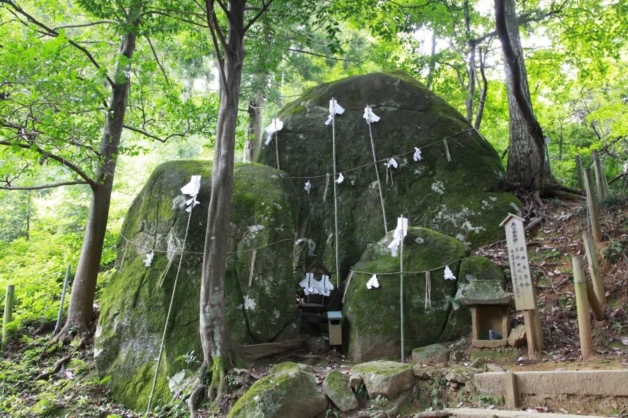 須我神社10 1986@_MG_6929_R-900x600.jpg
