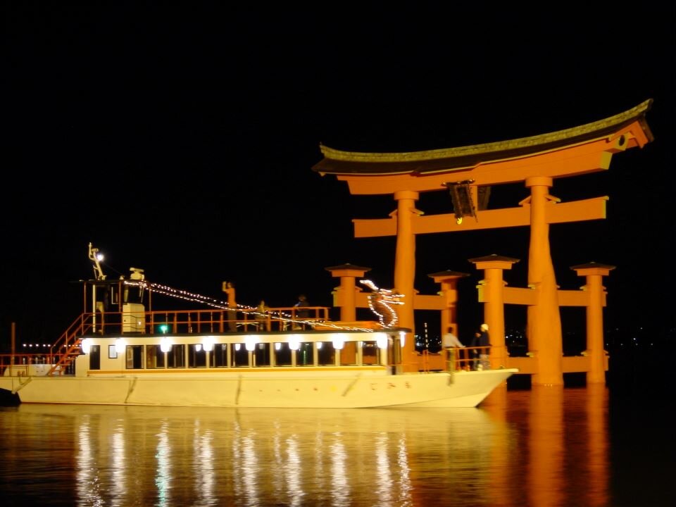 日本旅行様提供_r960_屋形船 1.JPG